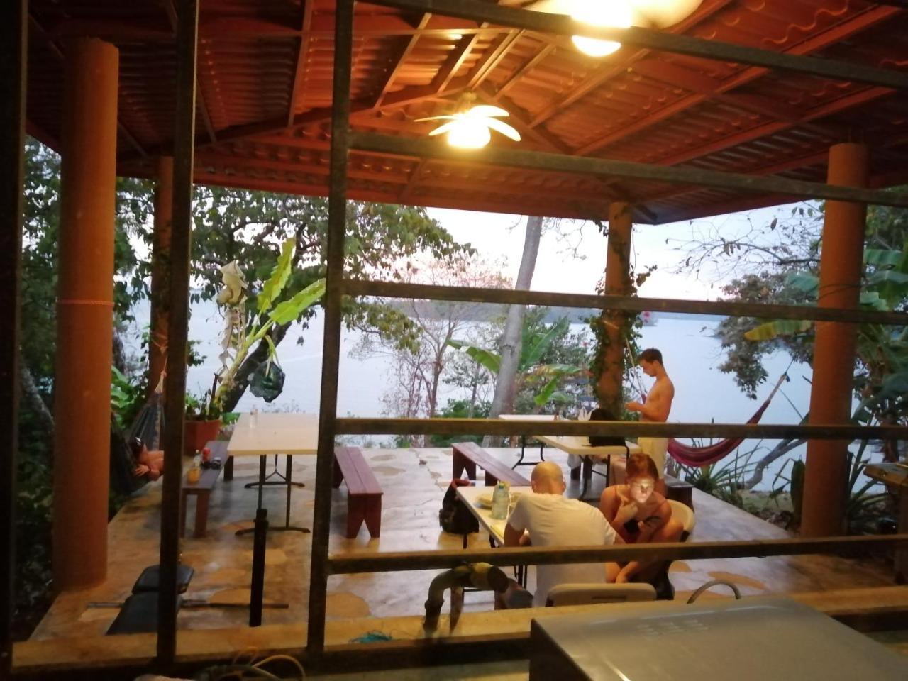 Howlers Bay Hotel Boca Chica Kültér fotó